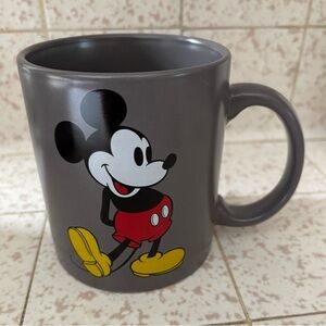 Disney Mickey Mouse Mug Cup New 20oz